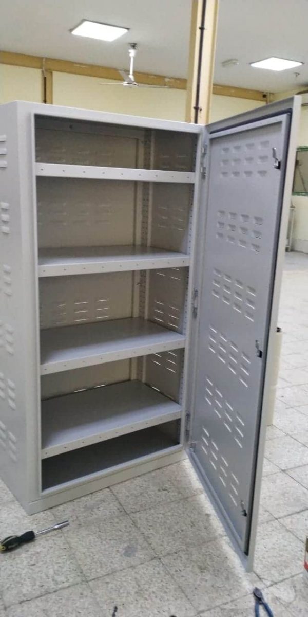 42Ah Batteries Storage Cabinet - Capacity 40 No's