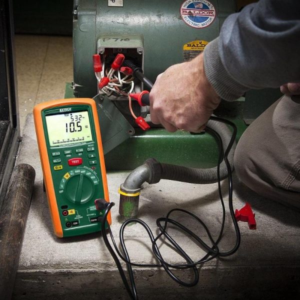 Extech - CAT IV Insulation Tester/True RMS Multimeter - MG325